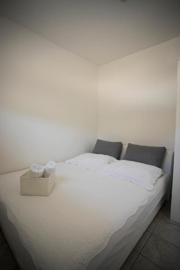 Gavran Apartment Vinjerac Bagian luar foto